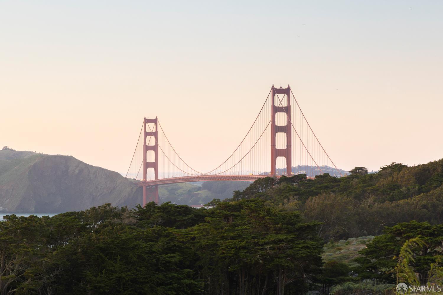 Detail Gallery Image 5 of 36 For 2206 Lake St, San Francisco,  CA 94121 - 4 Beds | 3/1 Baths