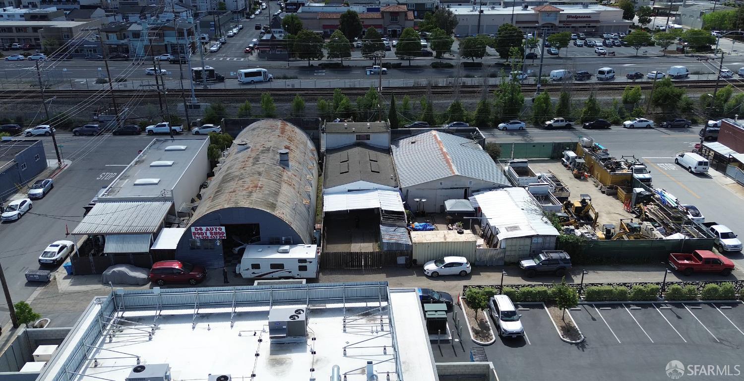 Detail Gallery Image 10 of 46 For 1523 Old County Rd, San Carlos,  CA 94070 - – Beds | – Baths