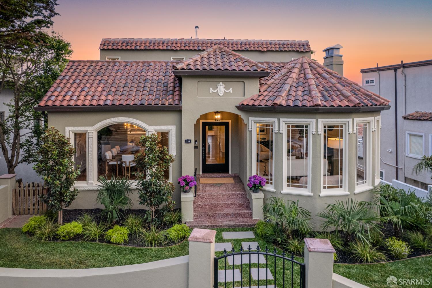 Front Image Thumbnail for SF426121033