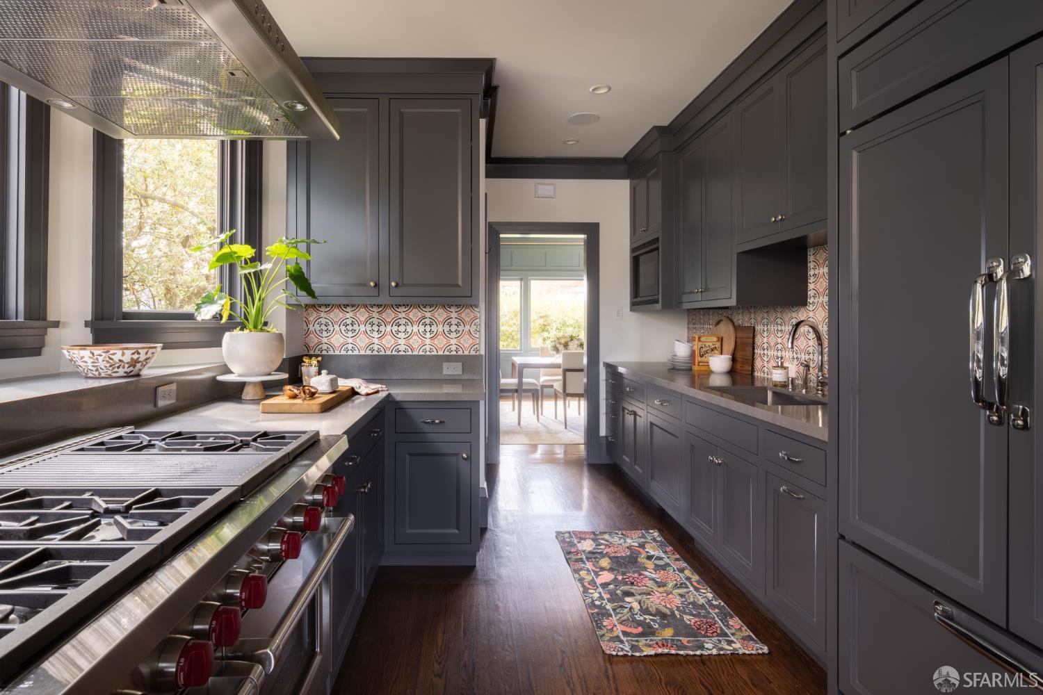 Detail Gallery Image 8 of 36 For 2206 Lake St, San Francisco,  CA 94121 - 4 Beds | 3/1 Baths