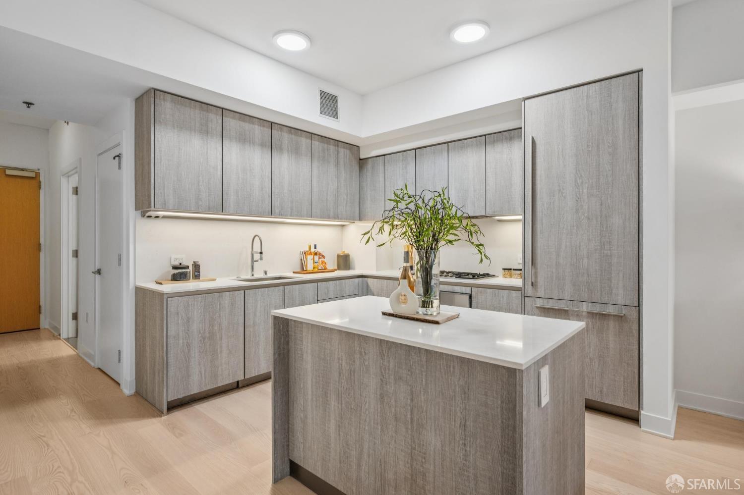 Photo #15: 426121930 Listing: Photo #15