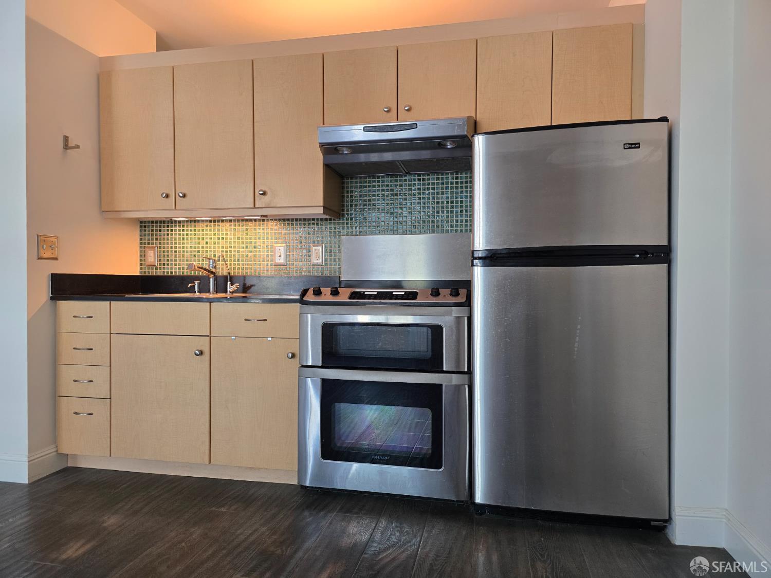 140 S Van Ness Avenue # 341