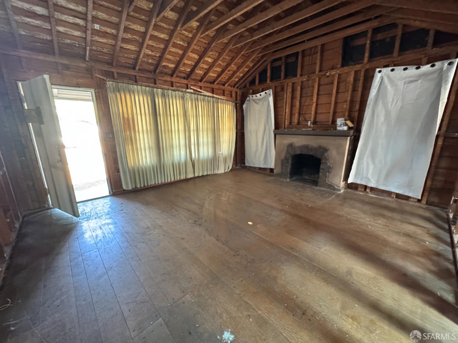 Detail Gallery Image 3 of 33 For 563 Durant Ave, San Leandro,  CA 94577 - 2 Beds | 1 Baths