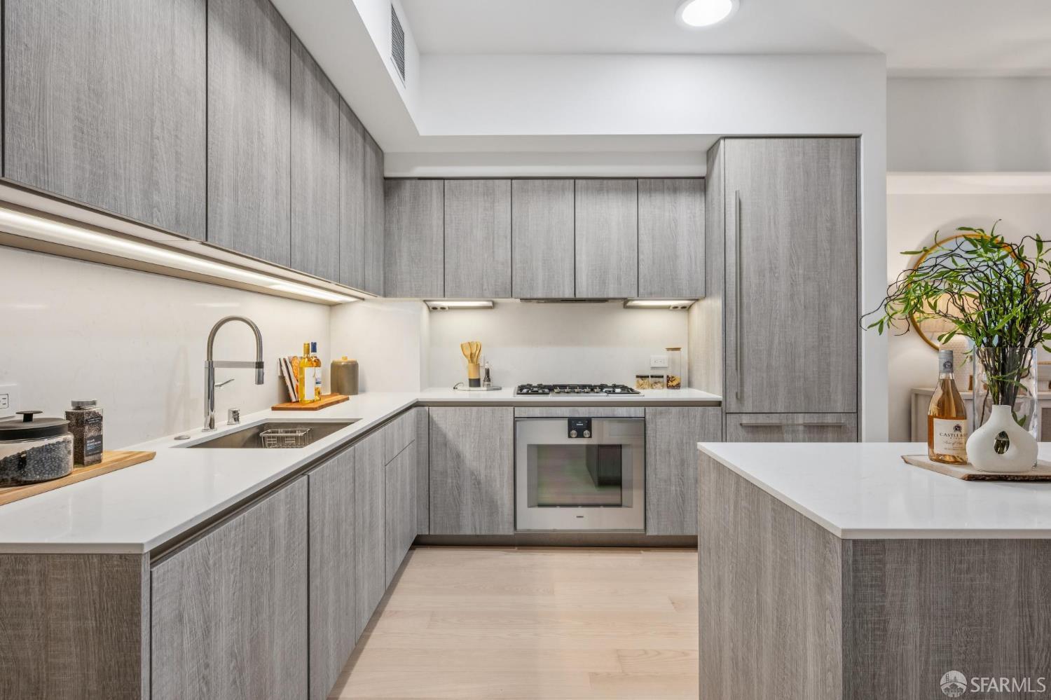 Photo #16: 426121930 Listing: Photo #16