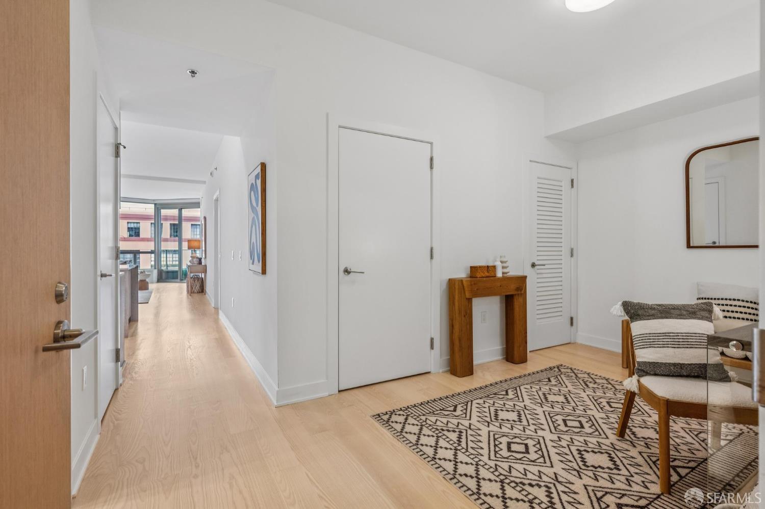 Photo #2: 426121930 Listing: Photo #2