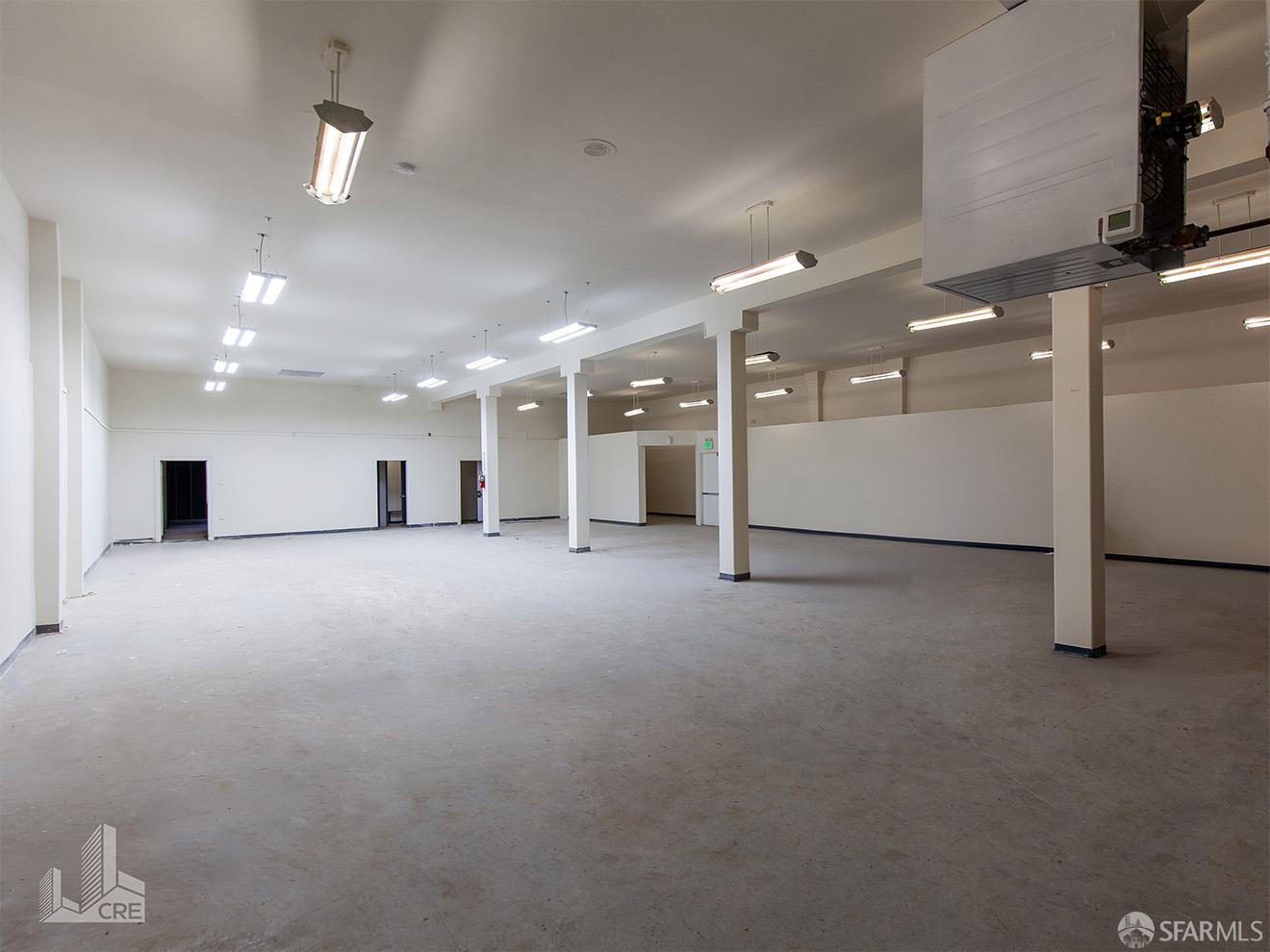 Detail Gallery Image 6 of 7 For 820 Clement St, San Francisco,  CA 94118 - – Beds | – Baths