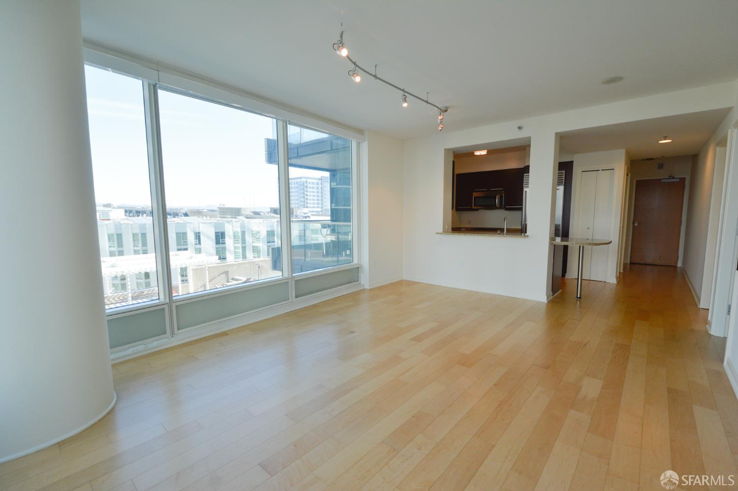425 1st UNIT 807, San Francisco, CA, 94105
