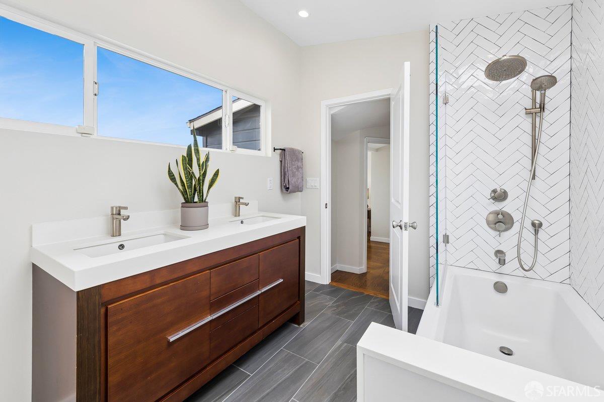 Photo #37: 426123796 Listing: Photo #37