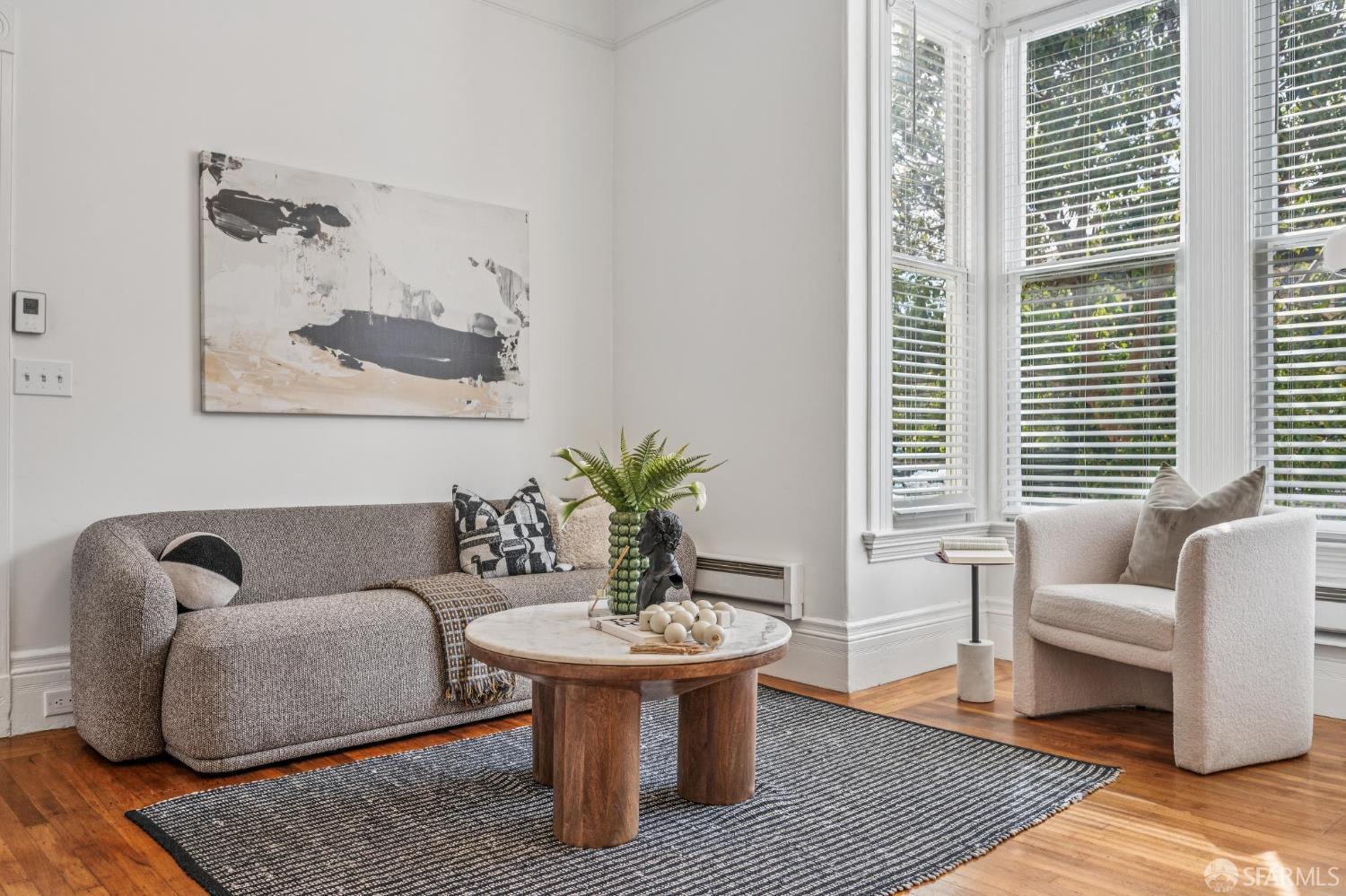 Photo #9: 426120587 Listing: Photo #9