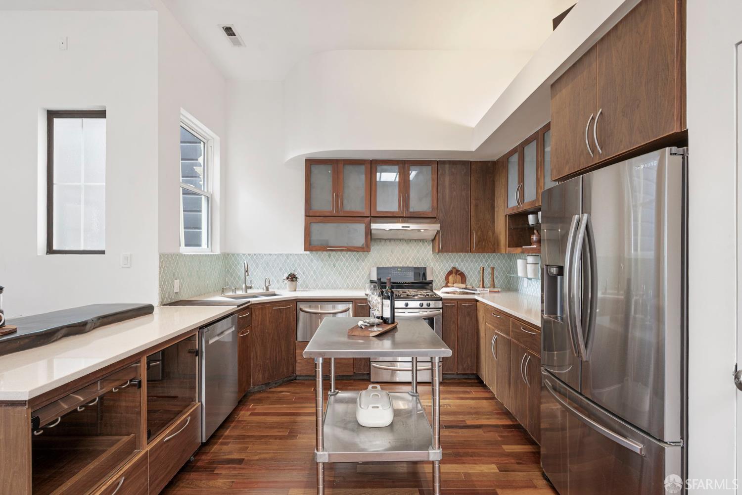 Photo #24: 426119762 Listing: Photo #24