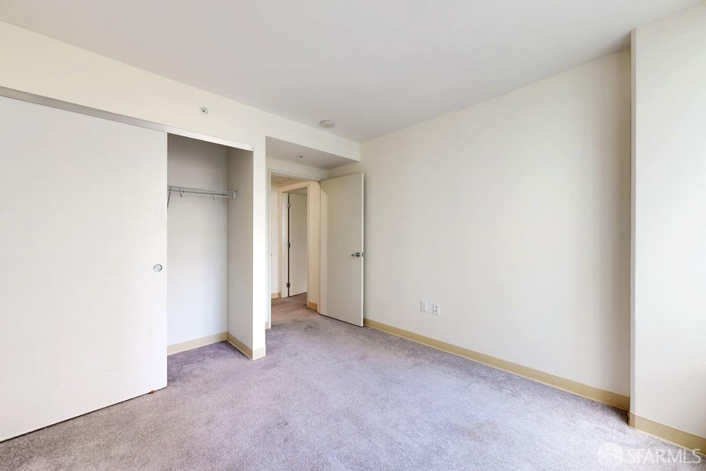 Photo #16: 426123094 Listing: Photo #16
