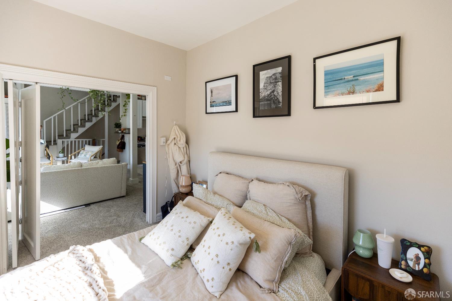 Detail Gallery Image 6 of 13 For 24 Windsor Pl, San Francisco,  CA 94133 - – Beds | – Baths