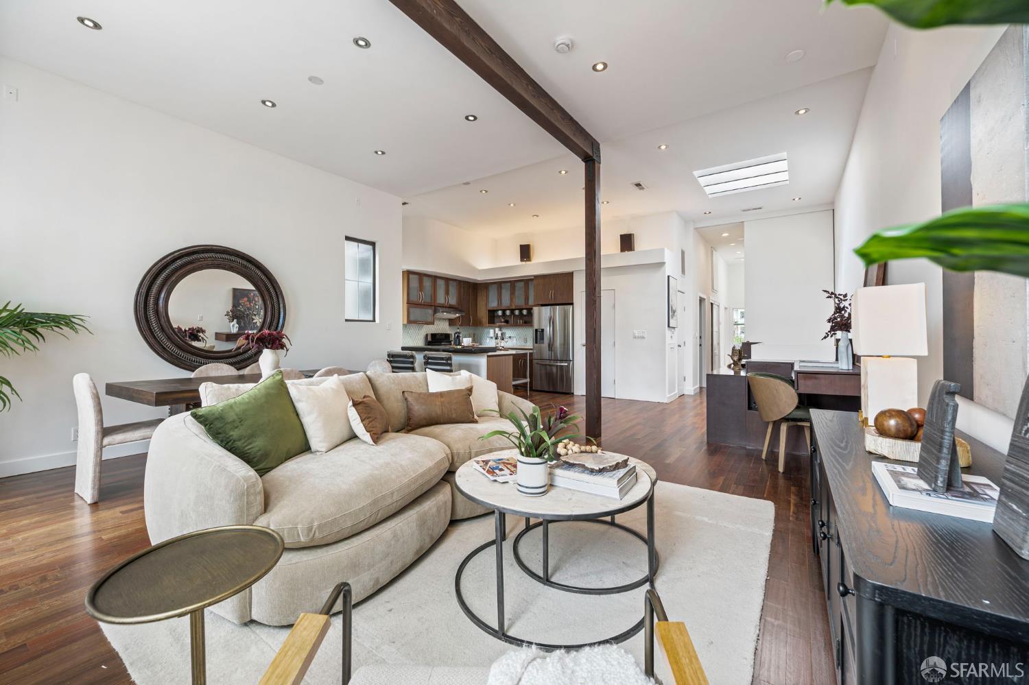 Photo #18: 426119762 Listing: Photo #18