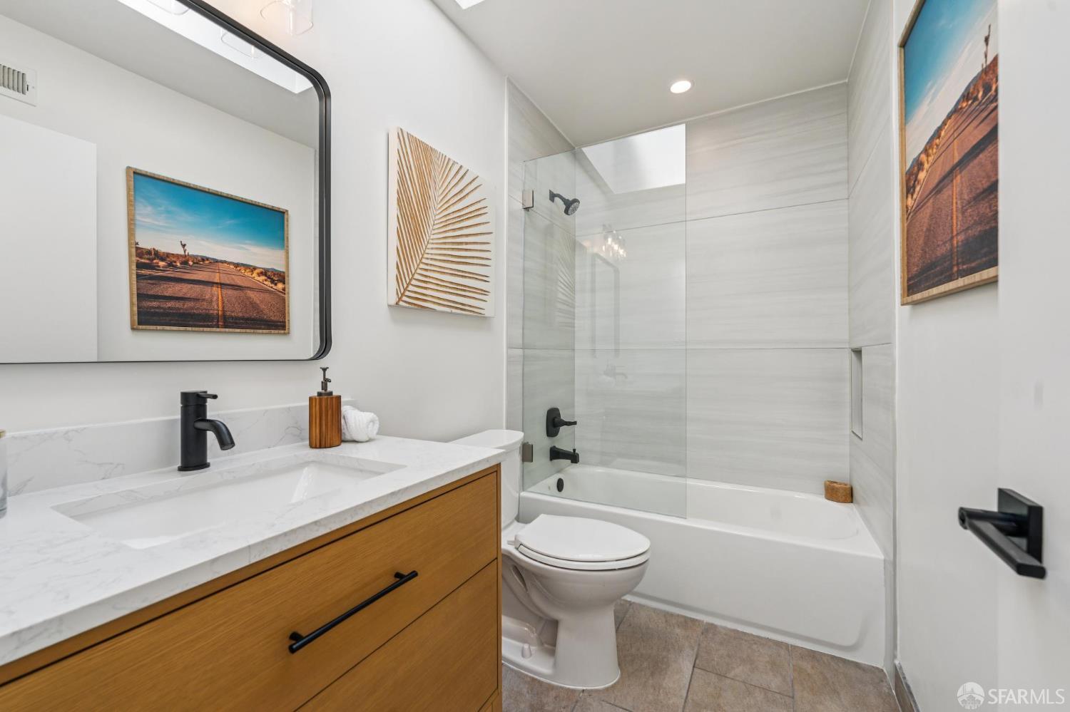 Detail Gallery Image 44 of 54 For 4125 24th St #4,  San Francisco,  CA 94114 - 2 Beds | 1 Baths