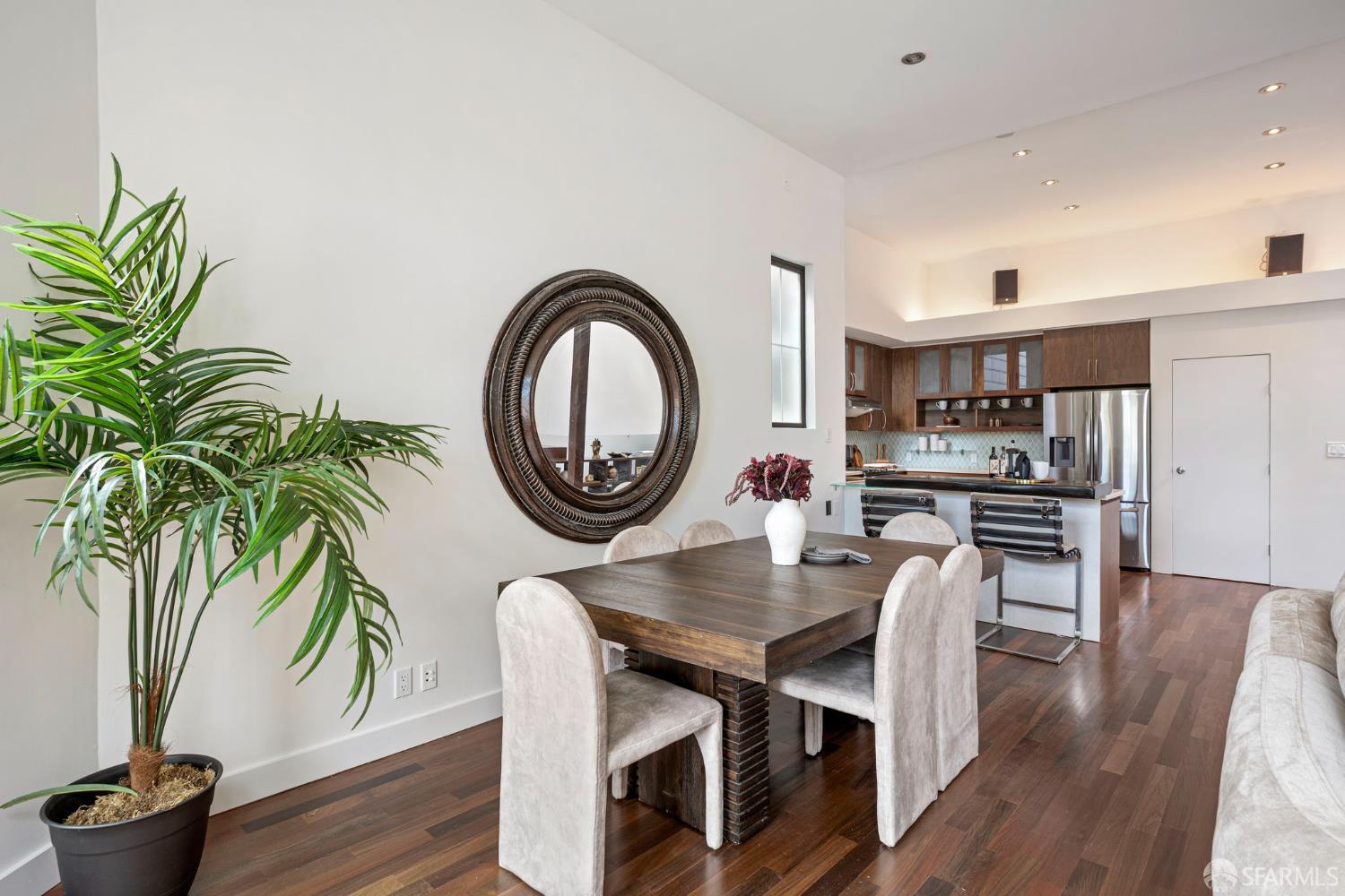 Photo #19: 426119762 Listing: Photo #19