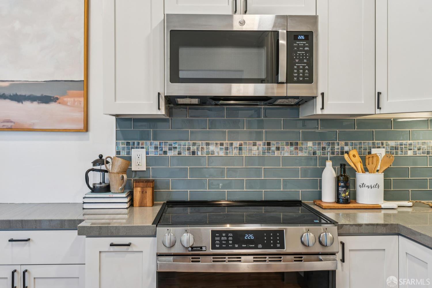 Detail Gallery Image 28 of 54 For 4125 24th St #4,  San Francisco,  CA 94114 - 2 Beds | 1 Baths