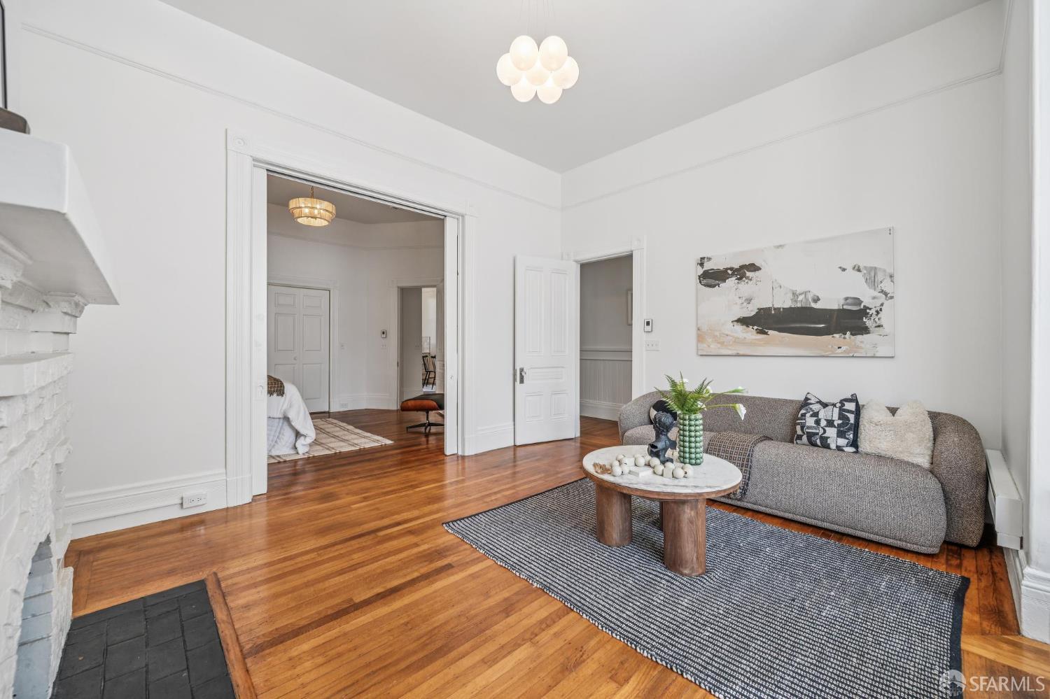 Photo #10: 426120587 Listing: Photo #10