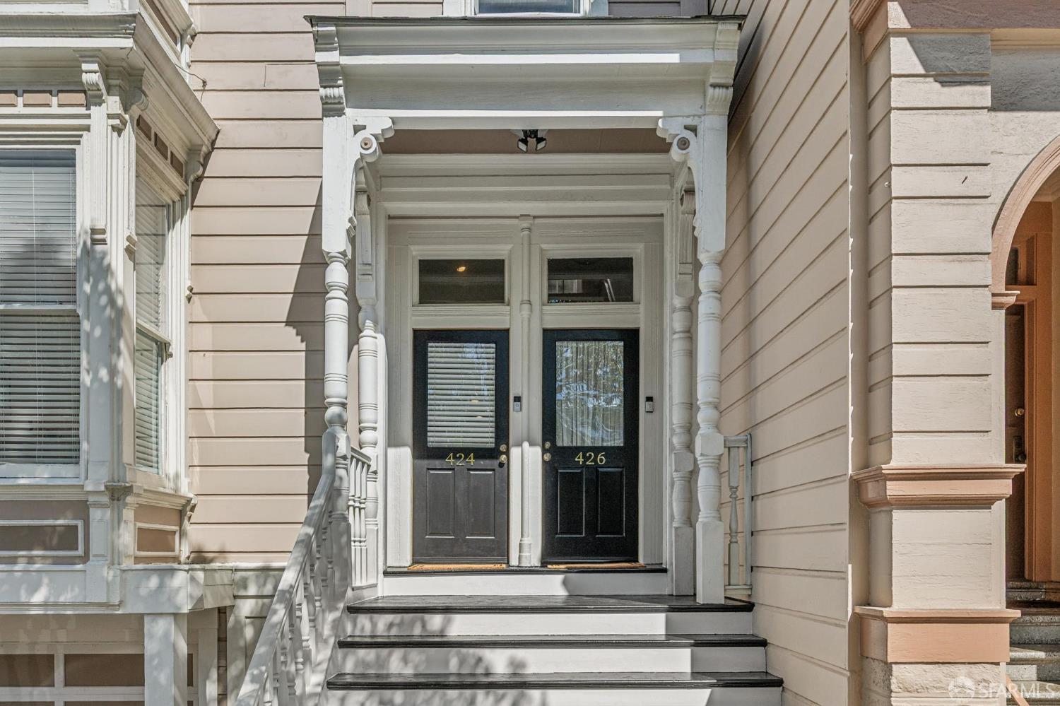 Photo #3: 426120587 Listing: Photo #3