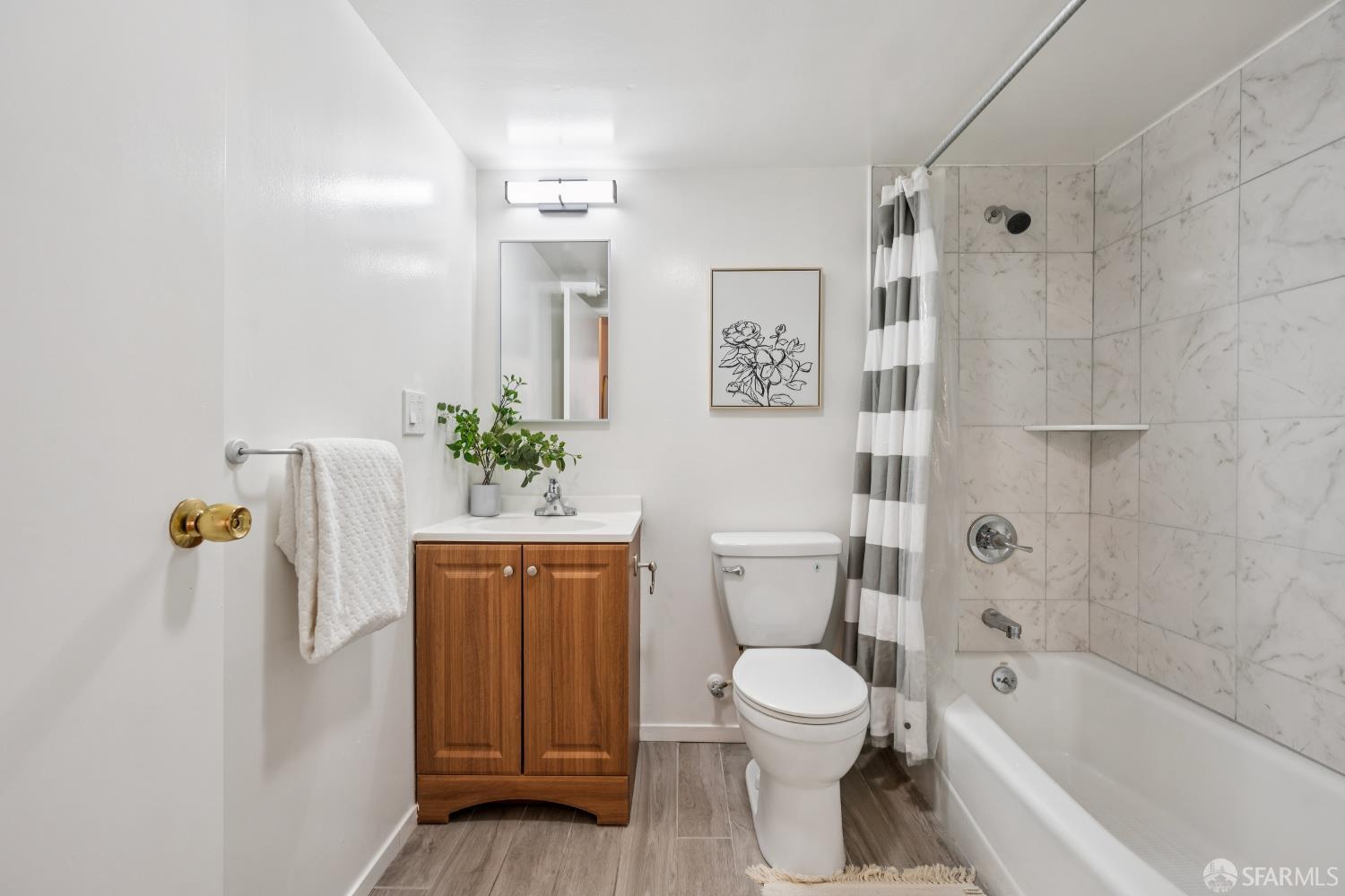 Photo #51: 426124591 Listing: Photo #51