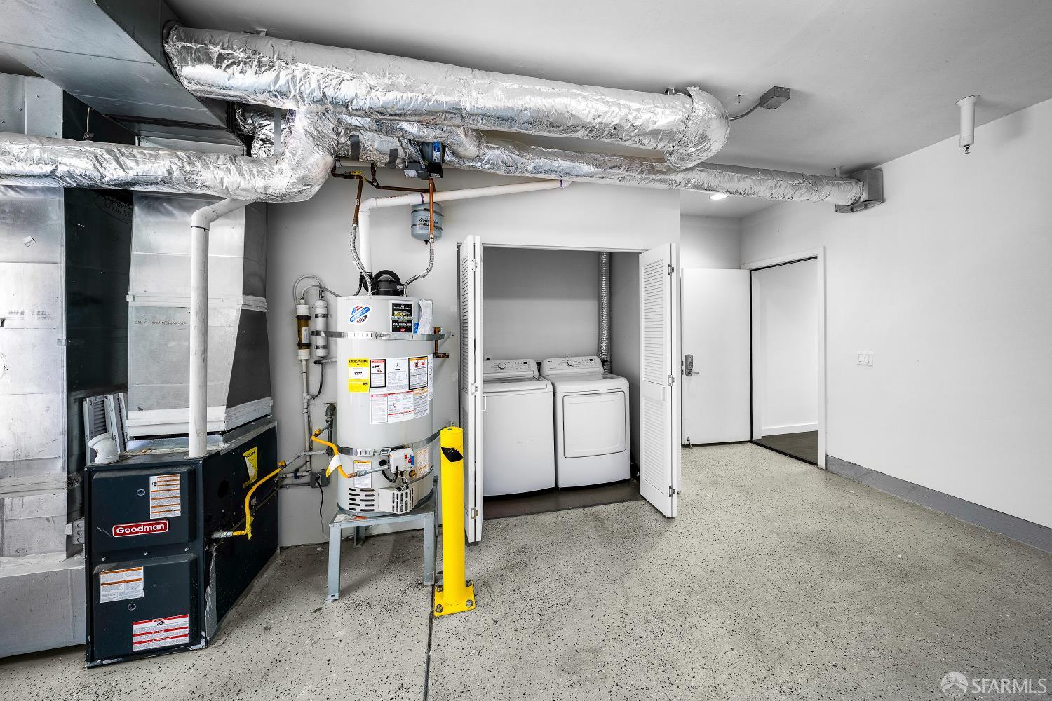 Photo #28: 426124442 Listing: Photo #28