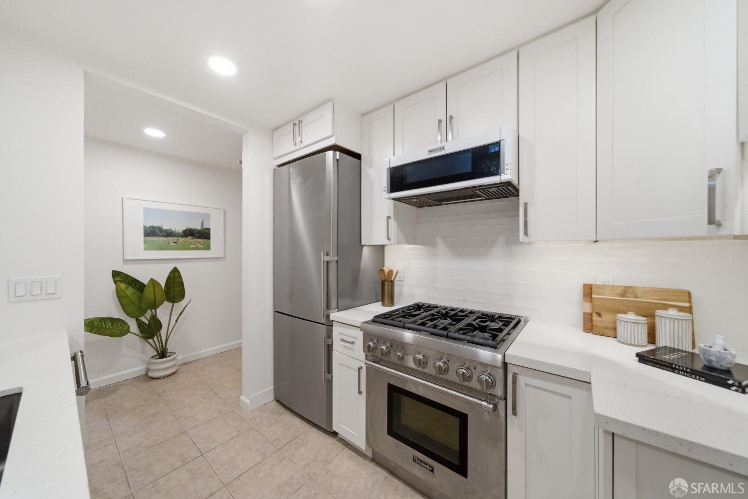 Photo #7: 426124394 Listing: Photo #7