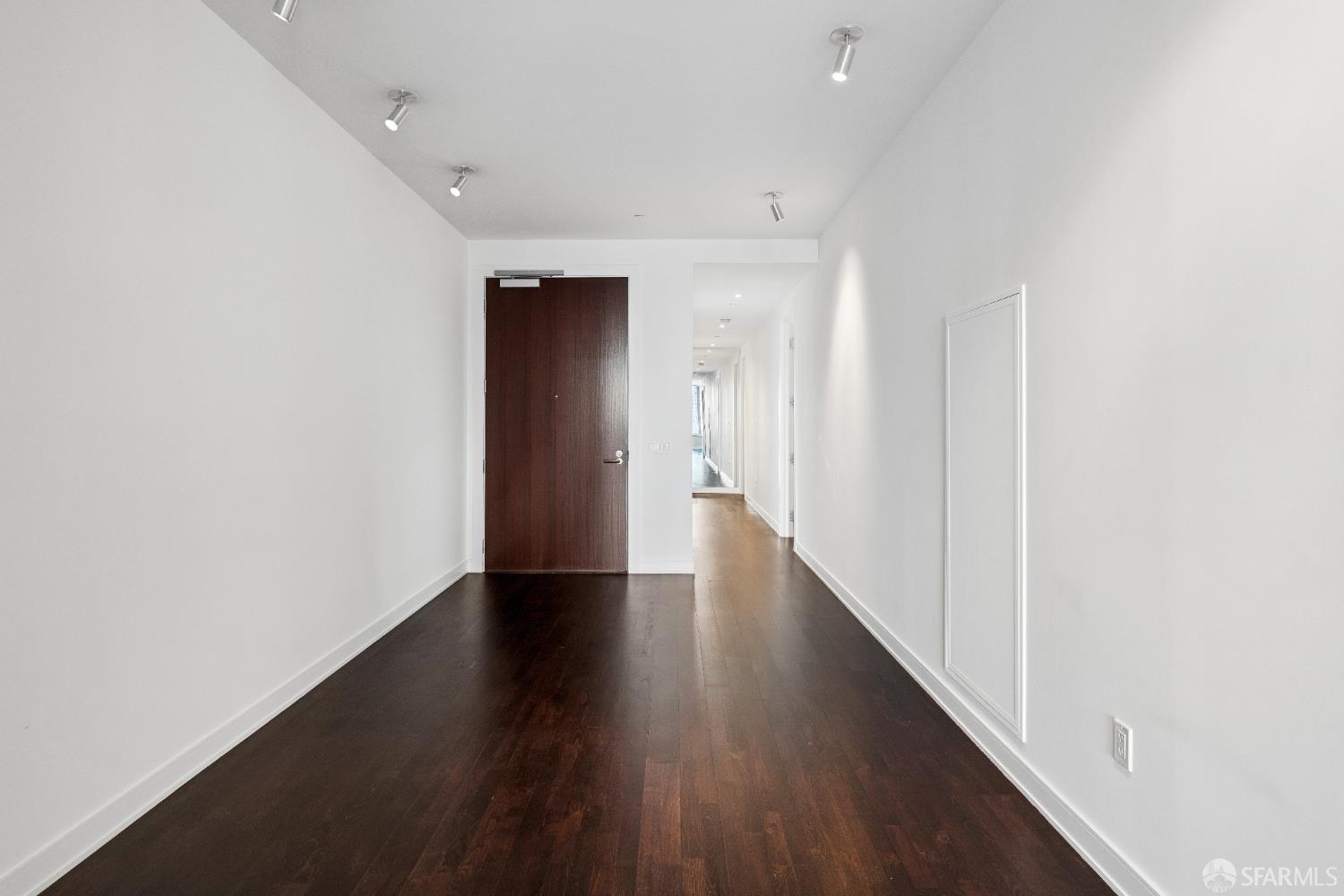 Photo #17: 426123351 Listing: Photo #17