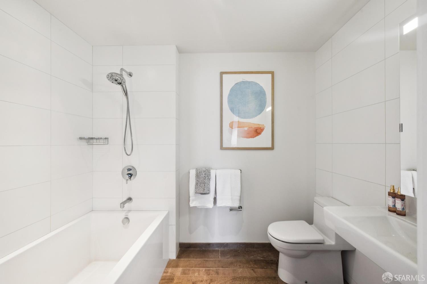 Photo #40: 426123540 Listing: Photo #40