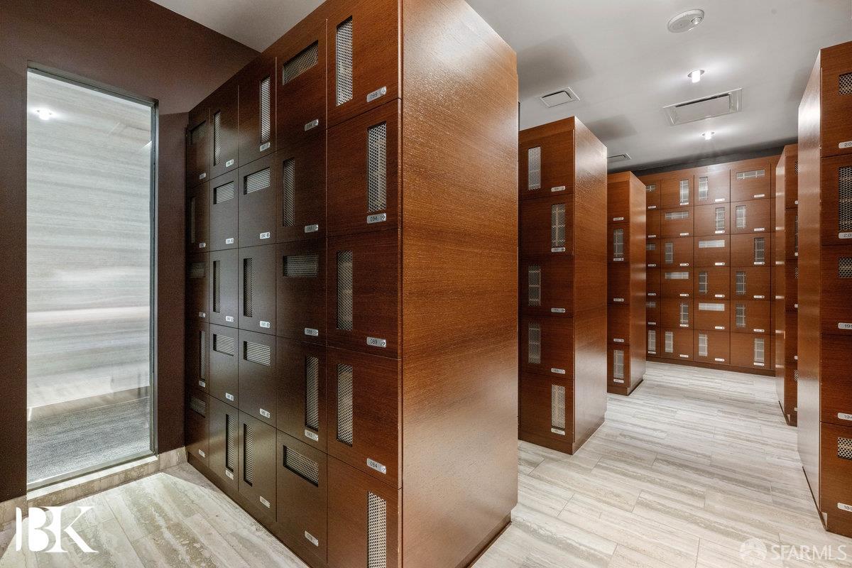 Photo #41: 426123351 Listing: Photo #41