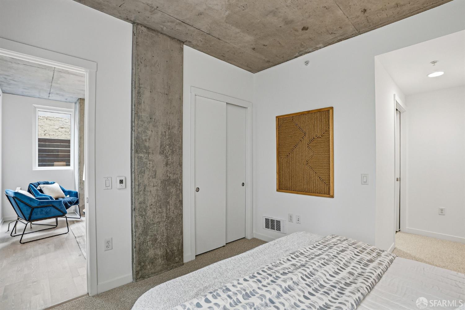 Photo #12: 426124573 Listing: Photo #12