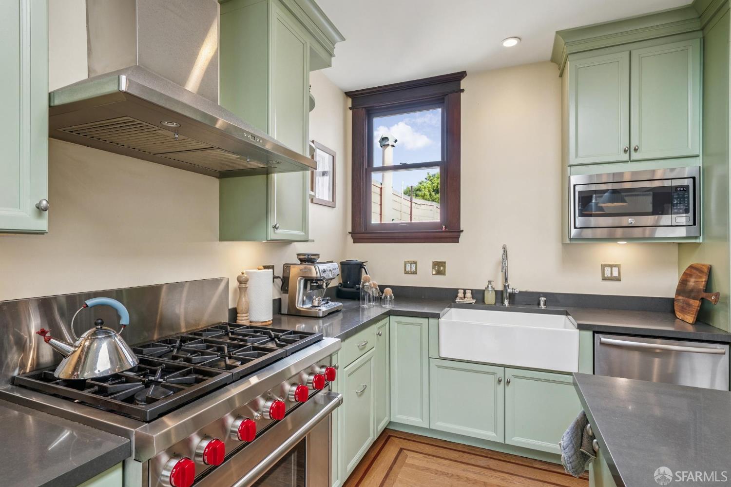 Photo #15: 426124358 Listing: Photo #15