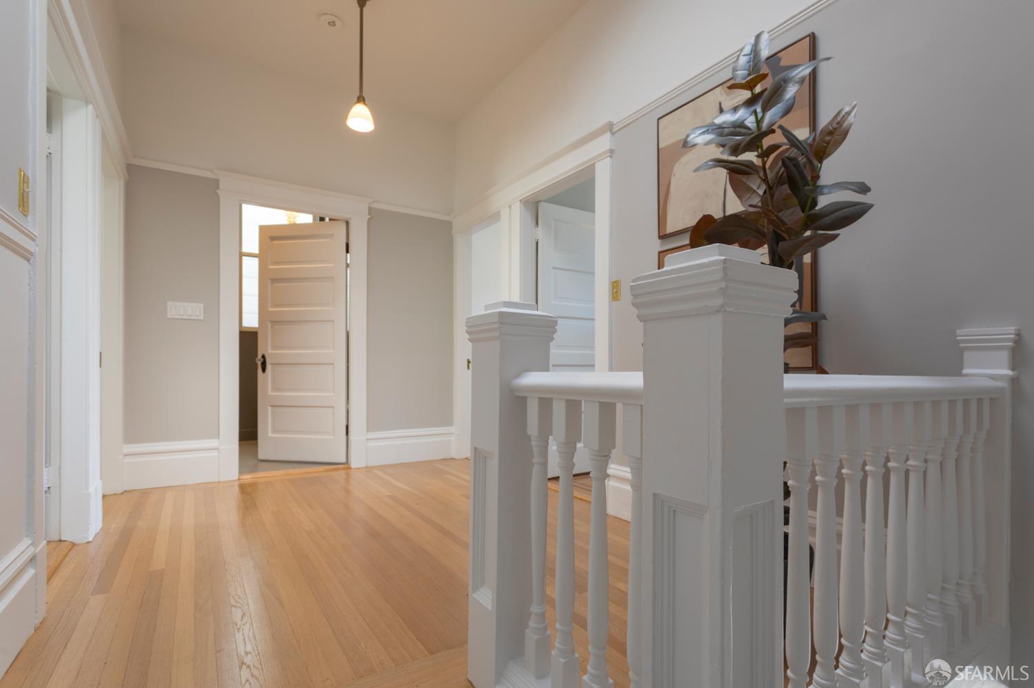 Photo #3: 426124383 Listing: Photo #3