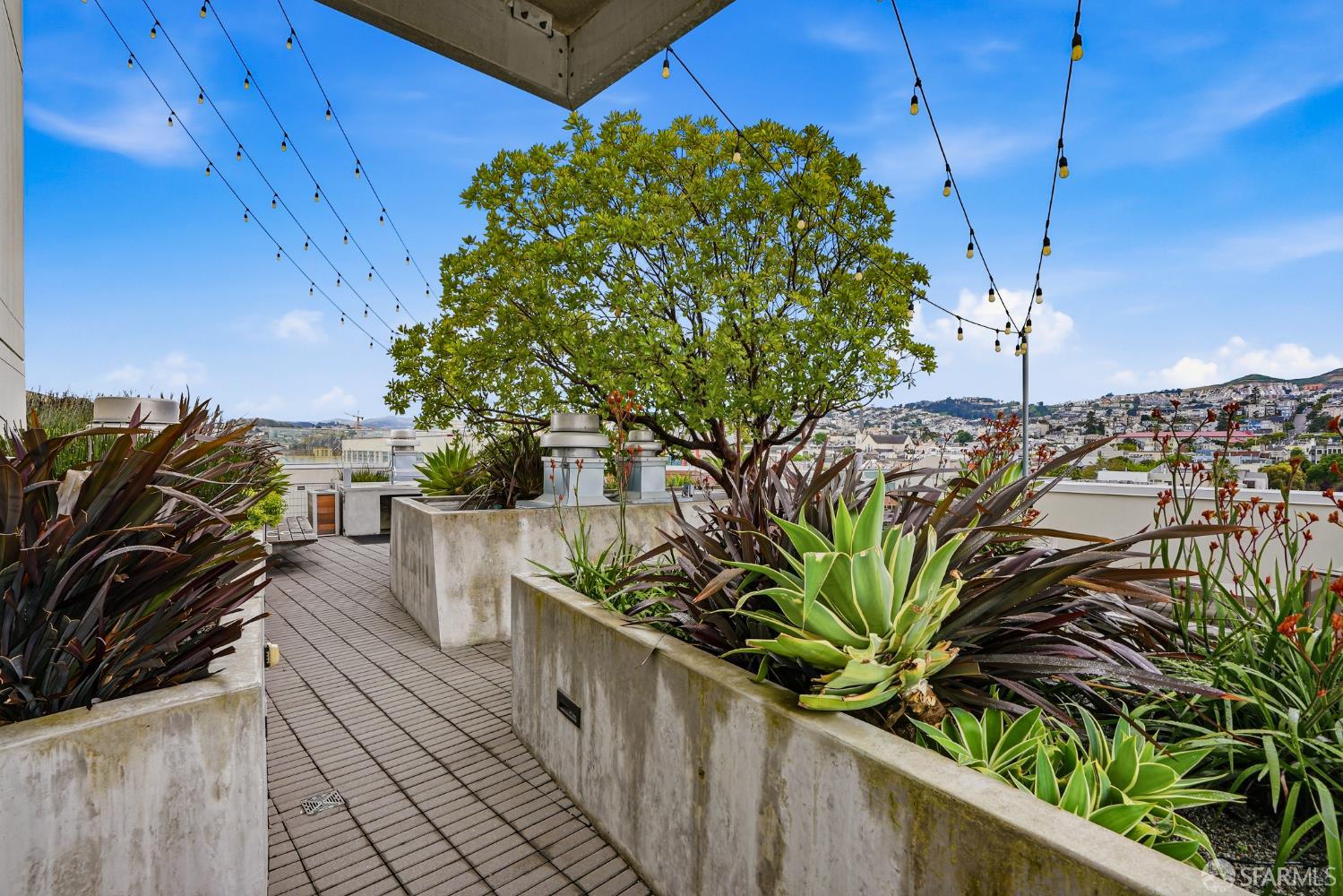 Photo #17: 426124573 Listing: Photo #17