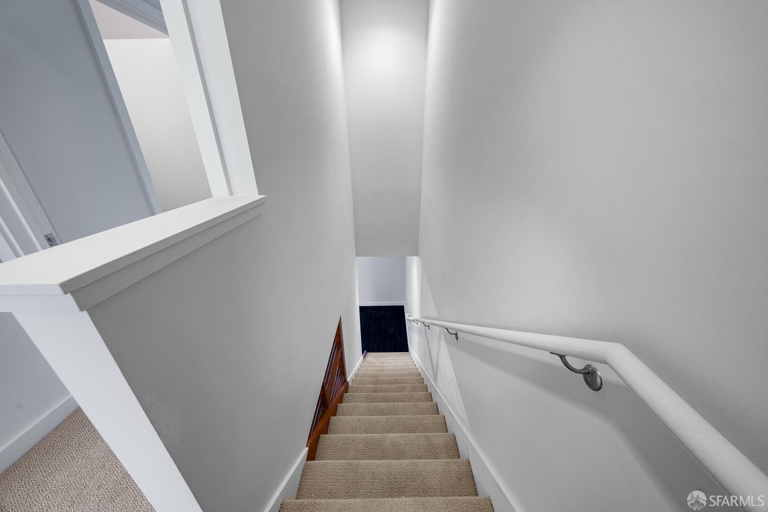 Photo #9: 426124442 Listing: Photo #9