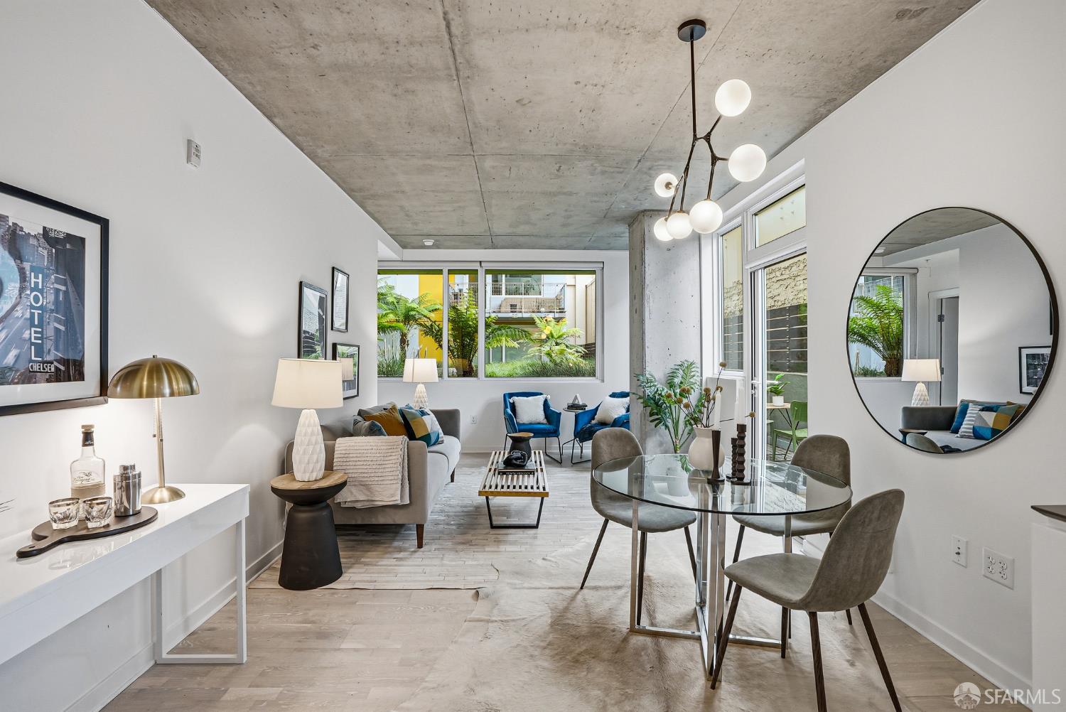 Photo #1: 426124573 Listing: Photo #1