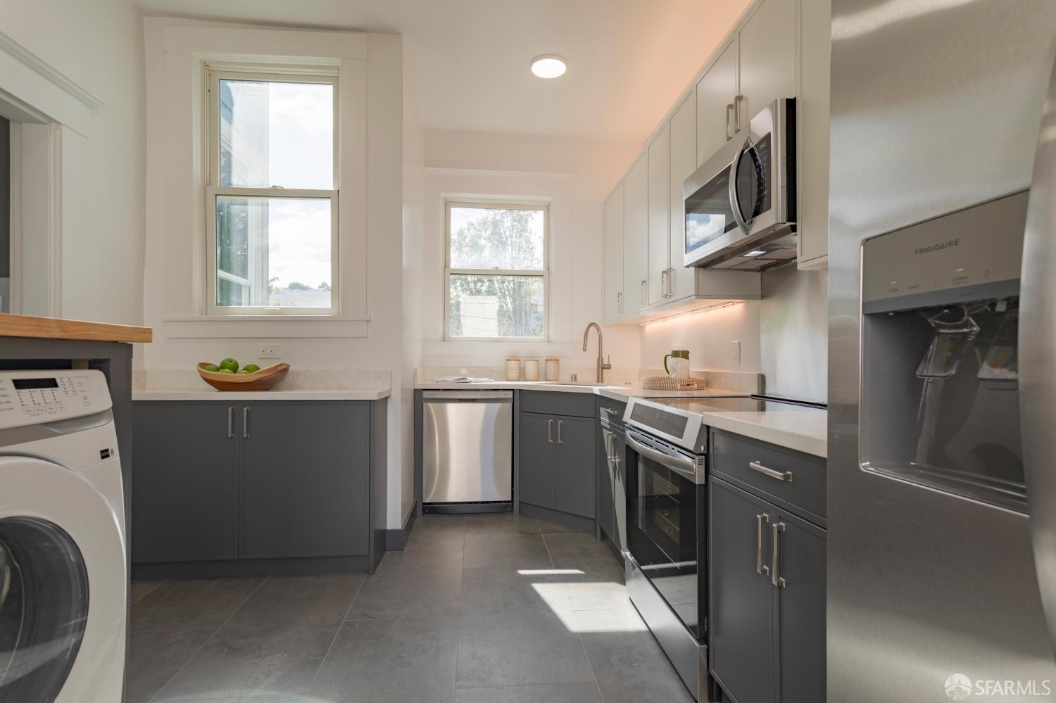 Photo #11: 426124383 Listing: Photo #11