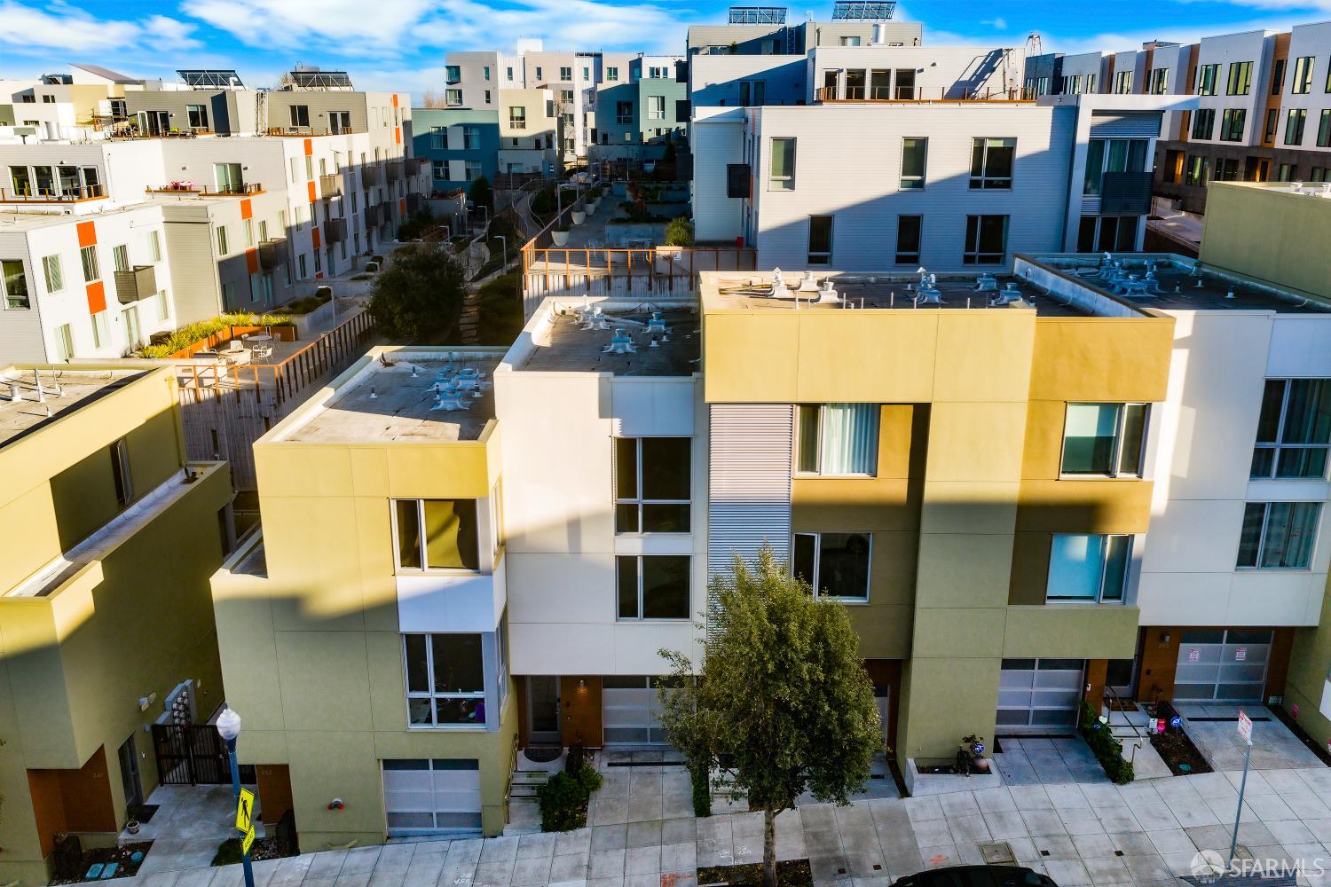 Photo #43: 426124442 Listing: Photo #43