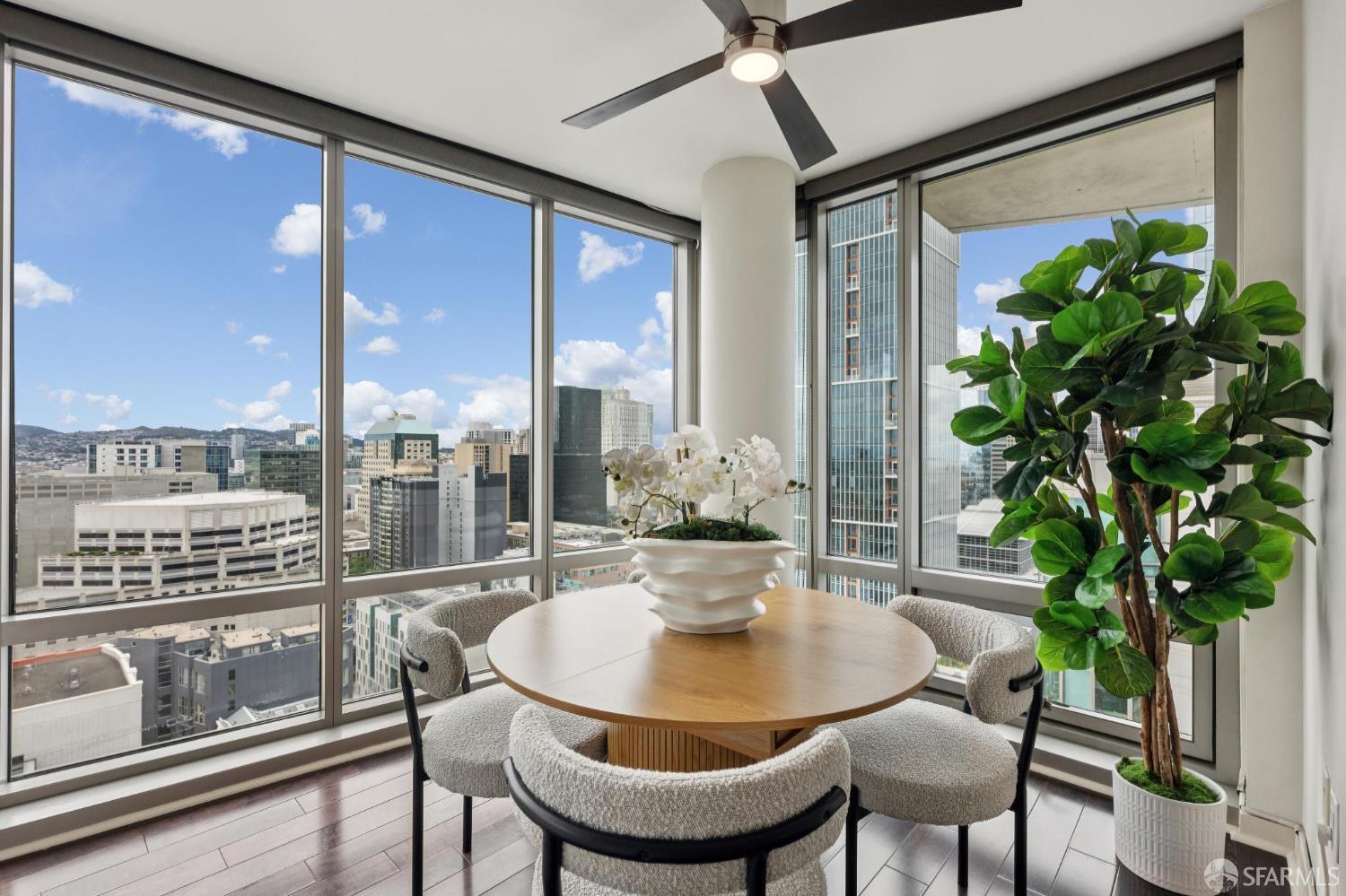 Photo #7: 426120381 Listing: Photo #7