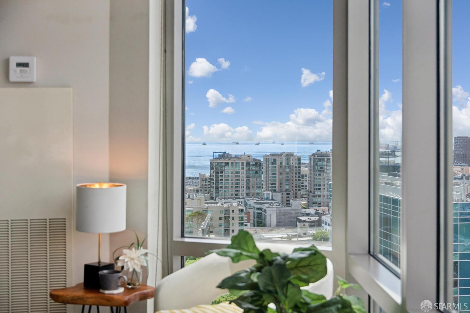 Photo #3: 426120381 Listing: Photo #3