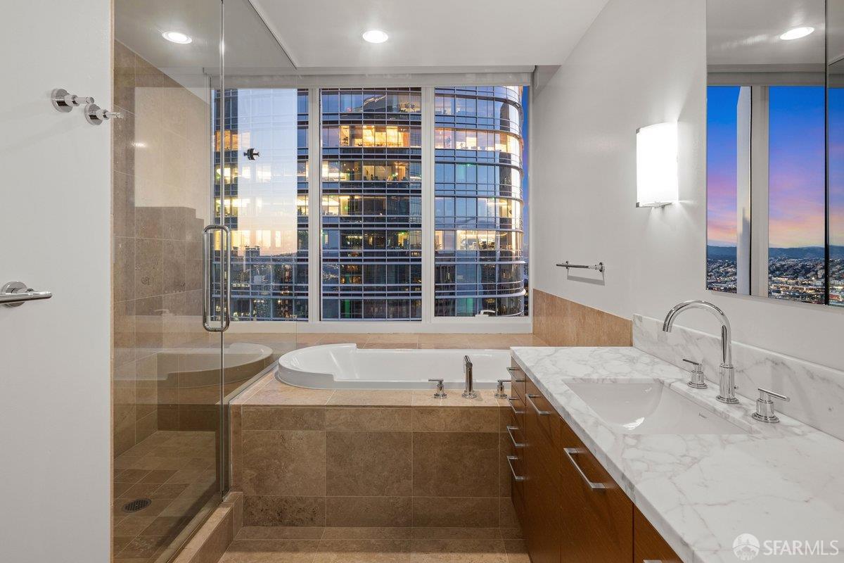 Photo #22: 426123351 Listing: Photo #22