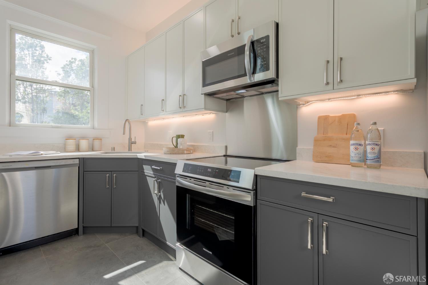 Photo #12: 426124383 Listing: Photo #12