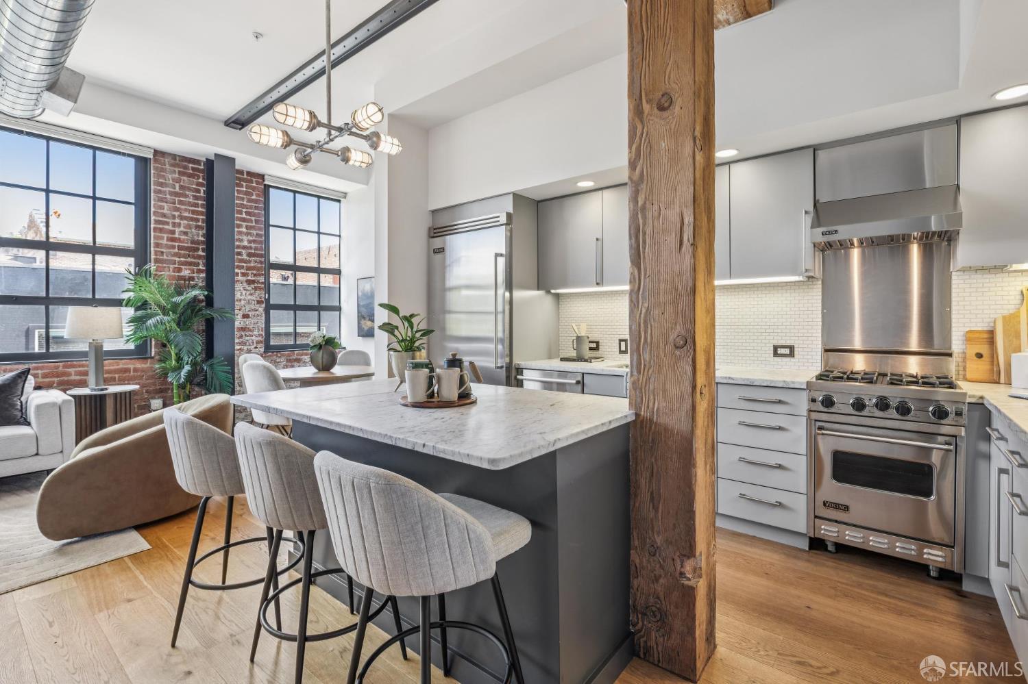 Photo #11: 426112677 Listing: Photo #11