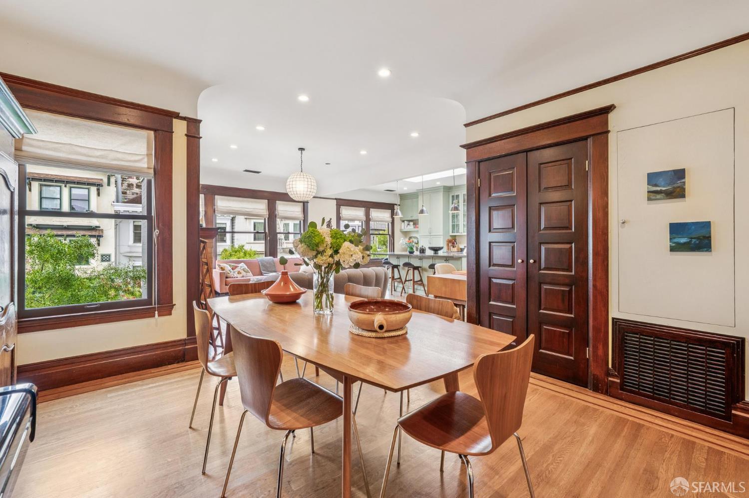 Photo #5: 426124358 Listing: Photo #5