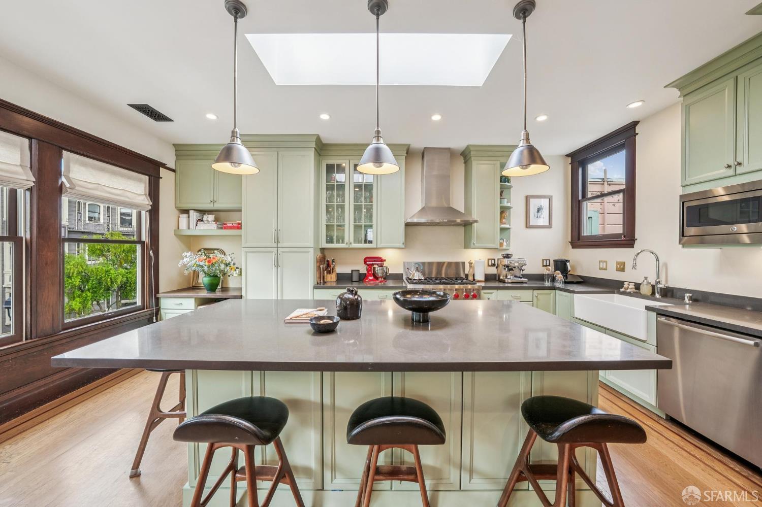 Photo #9: 426124358 Listing: Photo #9