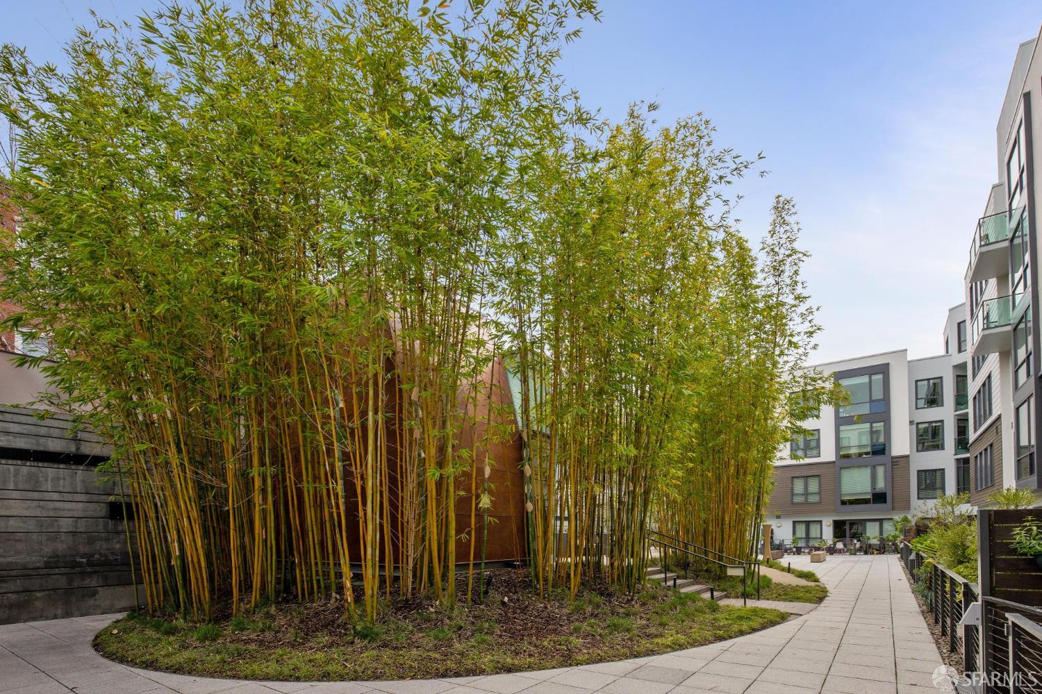 Photo #28: 426112677 Listing: Photo #28