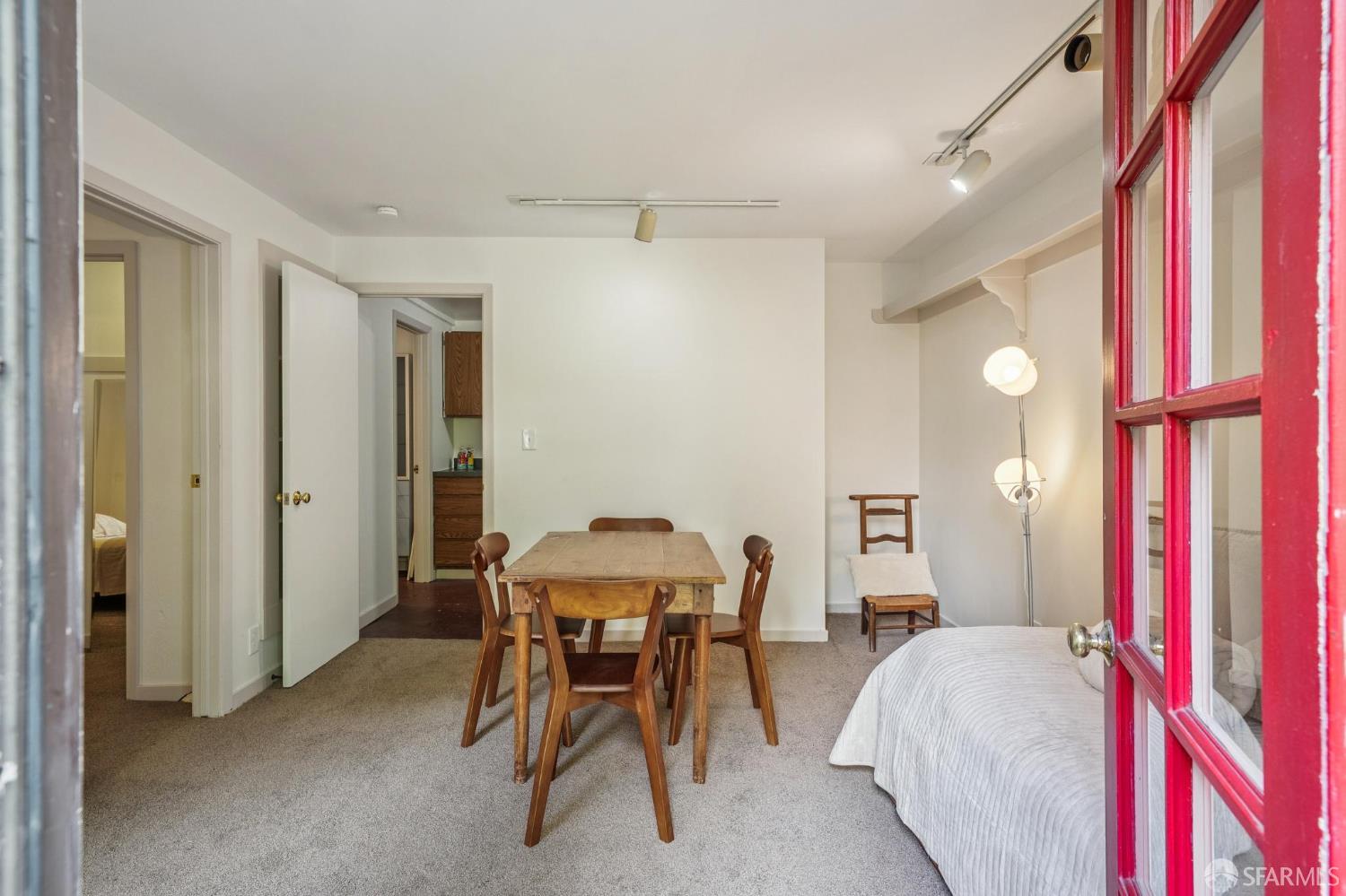 Photo #40: 426124358 Listing: Photo #40