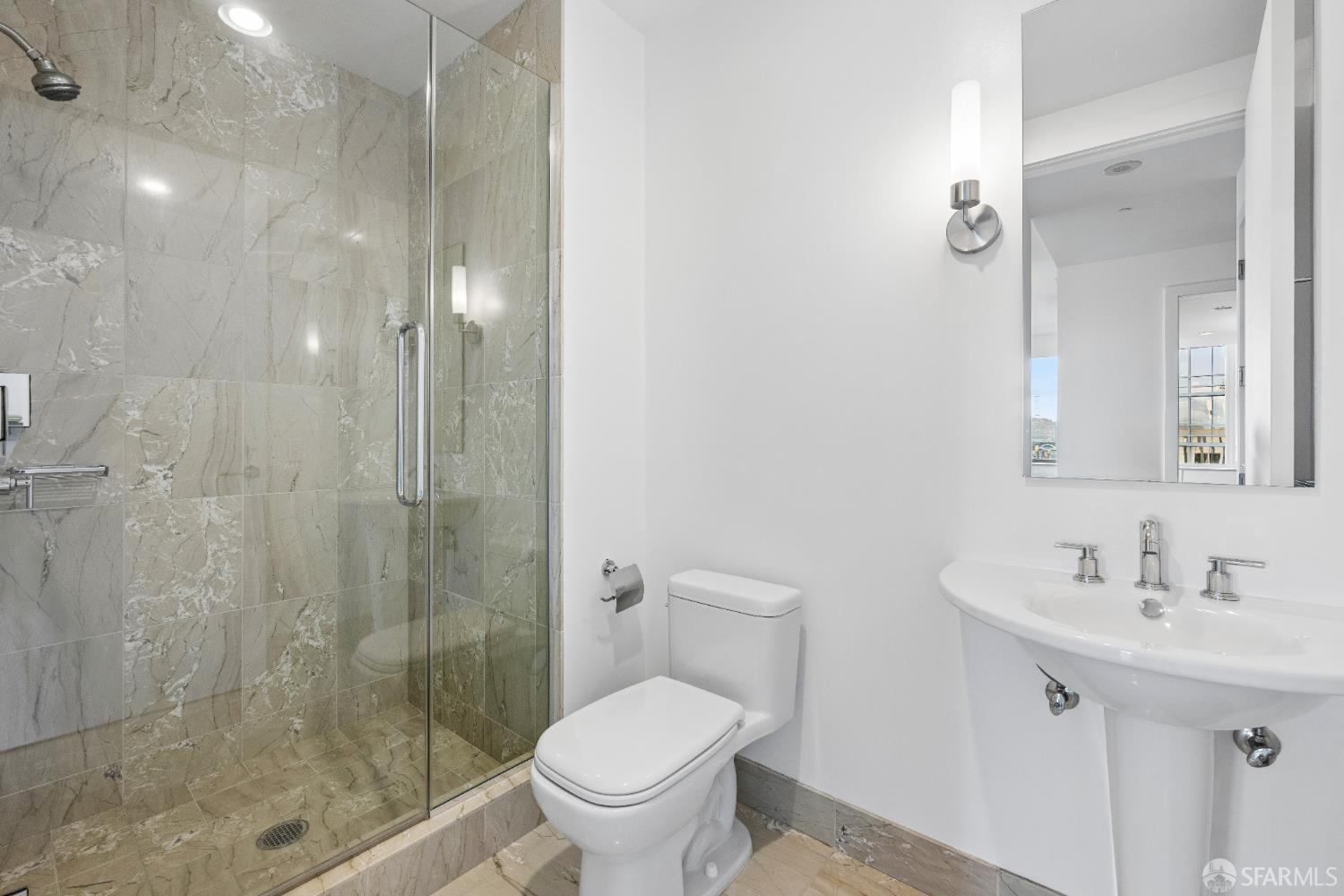 Photo #18: 426123351 Listing: Photo #18