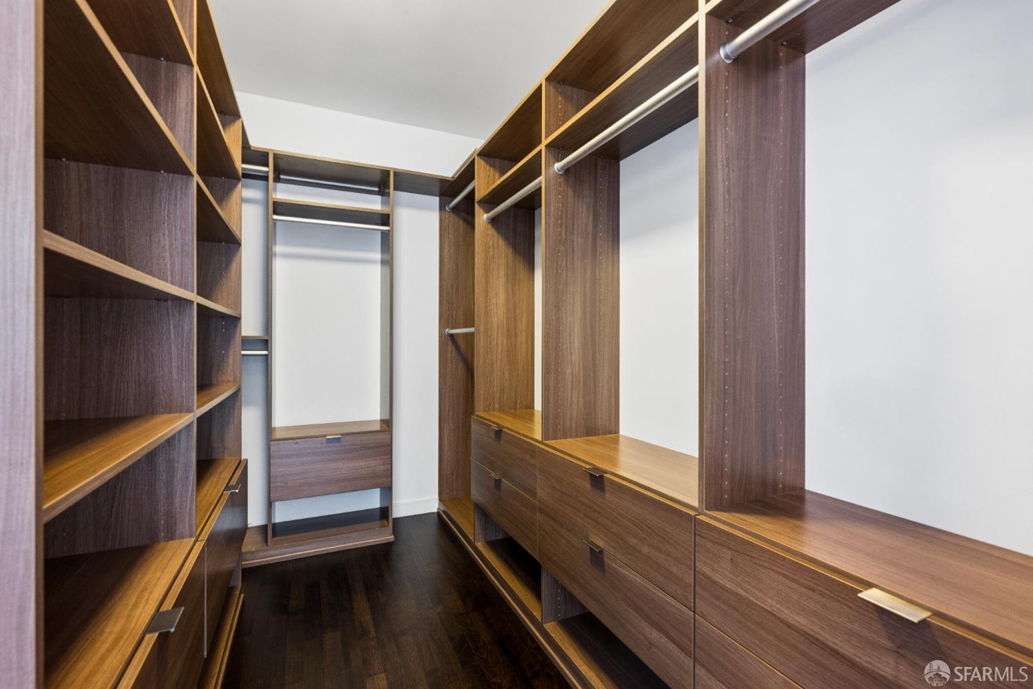 Photo #26: 426123351 Listing: Photo #26