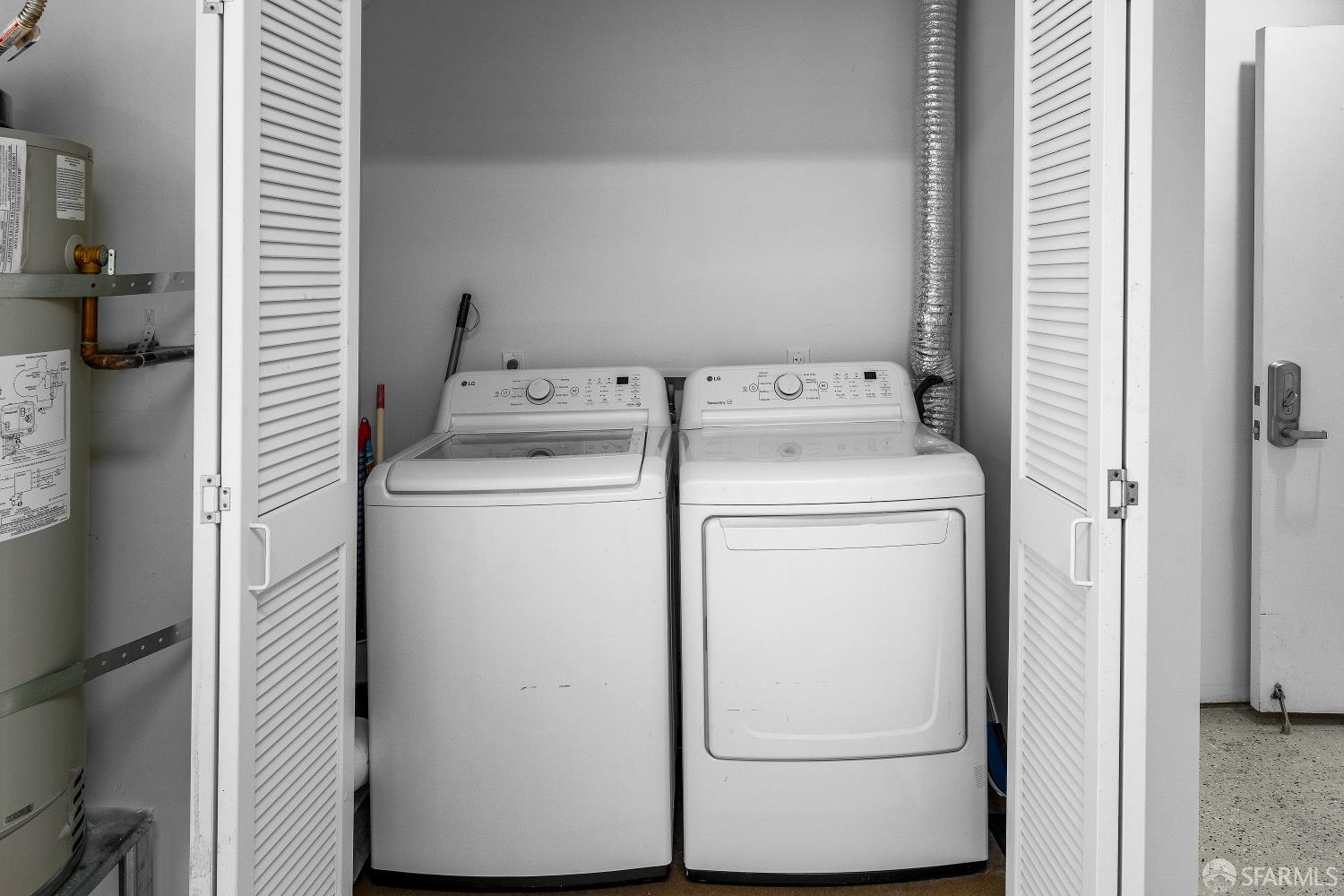 Photo #27: 426124442 Listing: Photo #27