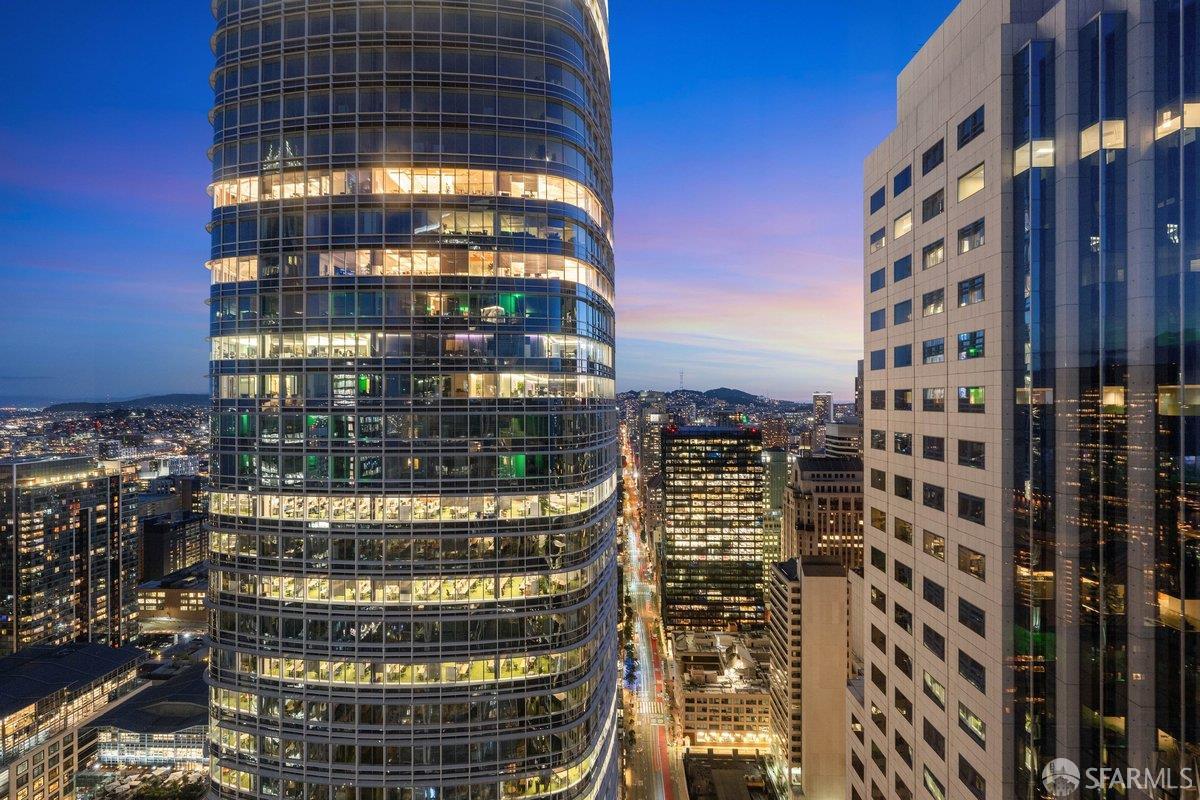 Photo #9: 426123351 Listing: Photo #9