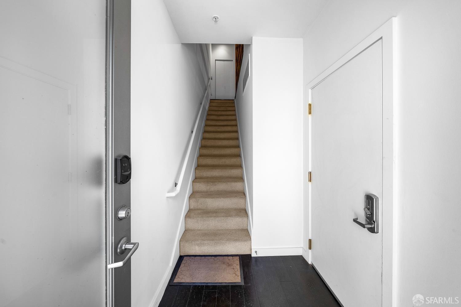 Photo #20: 426124442 Listing: Photo #20